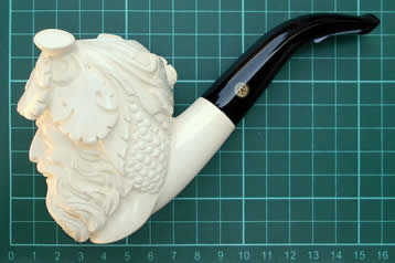 Classic Carved Meerschaum  Pipe